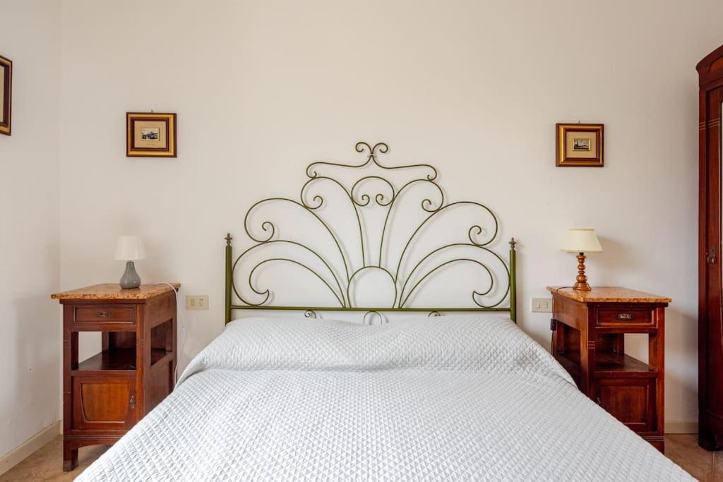 Spaziosa Casa Con Giardino E Dependance Ferienhaus Viareggio