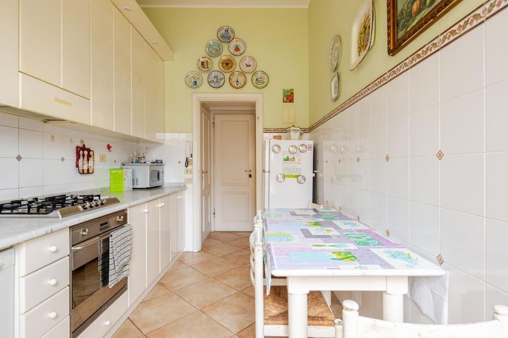 Spaziosa Casa Con Giardino E Dependance * Viareggio
