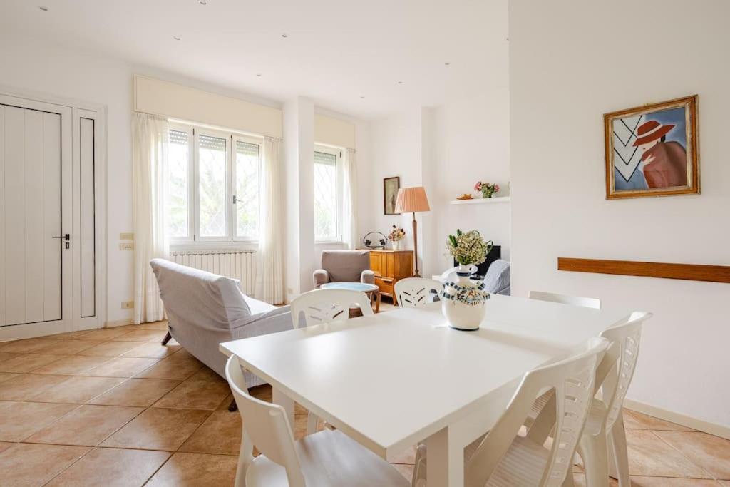 Holiday home Spaziosa Casa Con Giardino E Dependance Viareggio